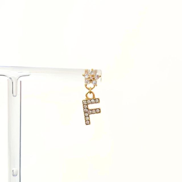 イニシャルピアス ゴールド A15