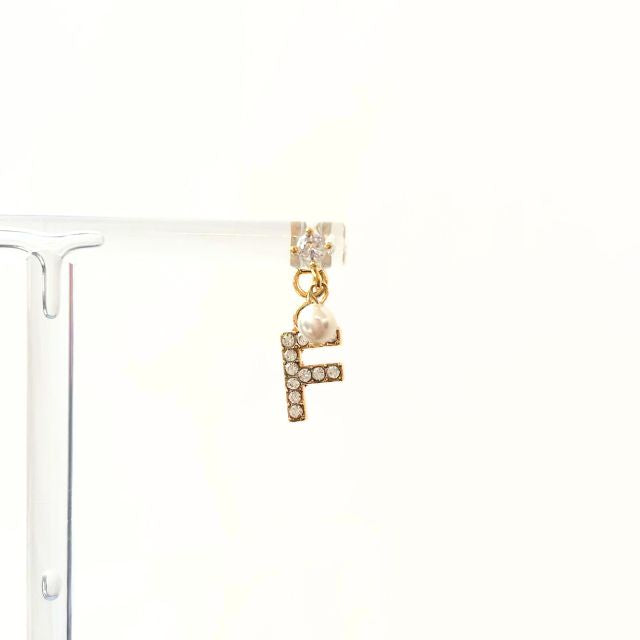 イニシャルピアス ゴールド A15