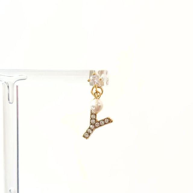 イニシャルピアス ゴールド A15
