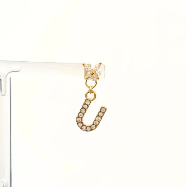 イニシャルピアス ゴールド A15