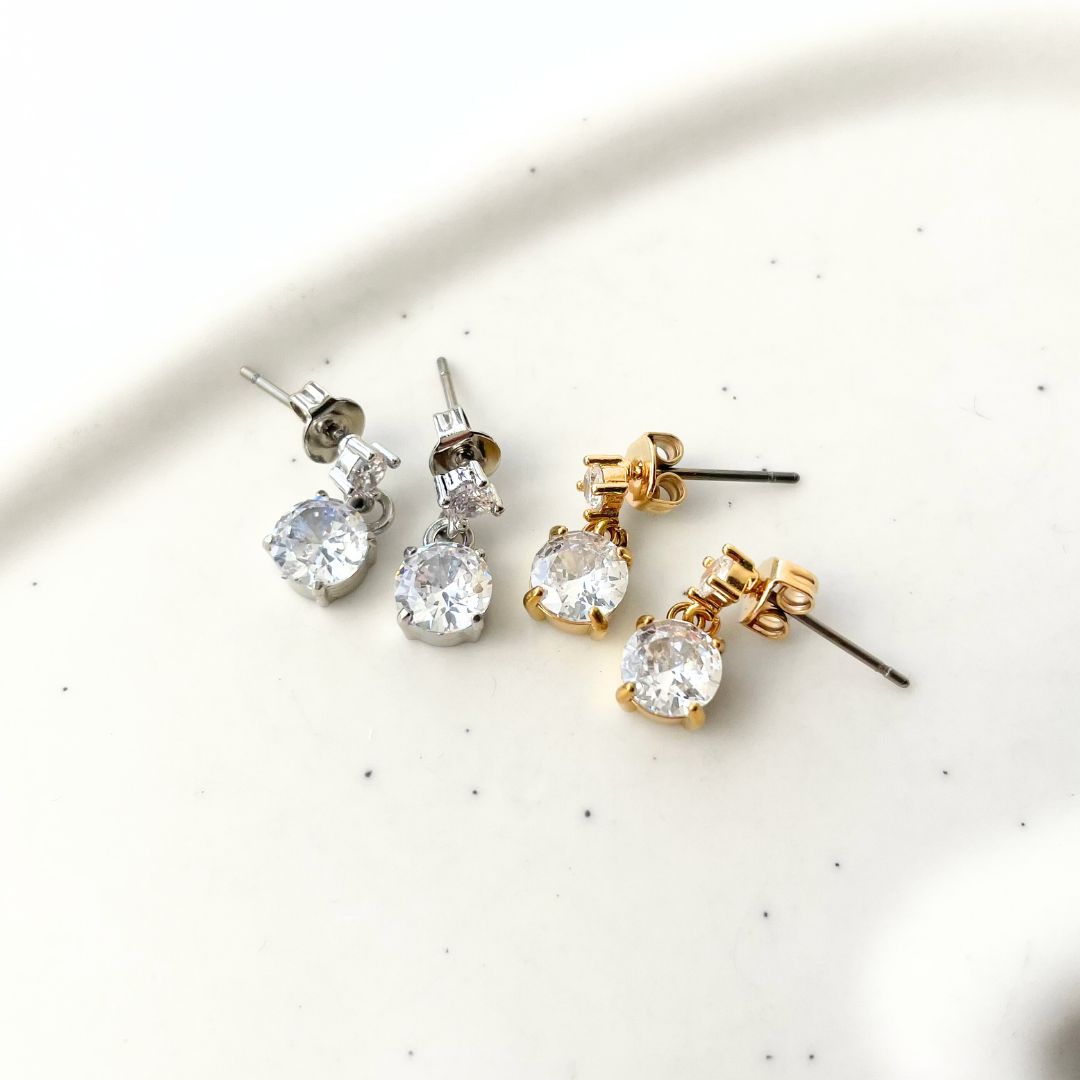 ラウンドジルコニアピアス