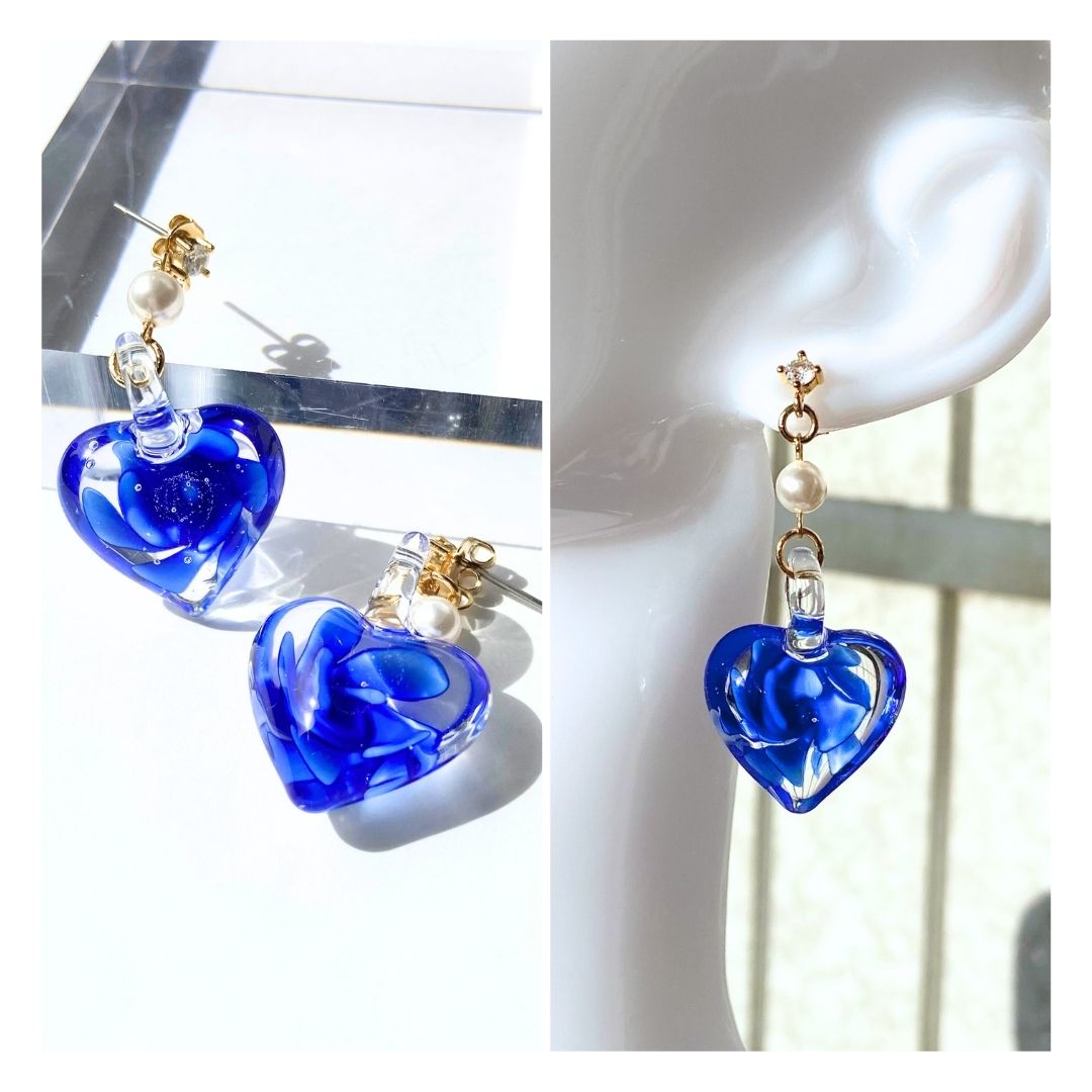 ガラスハートピアス