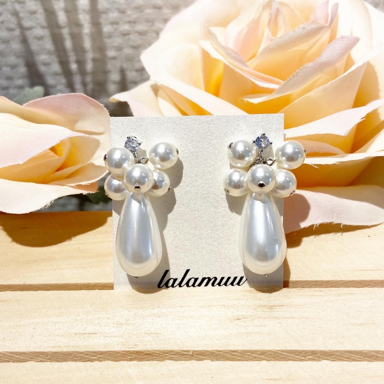 バブルパールドロップジルコニアピアス A61