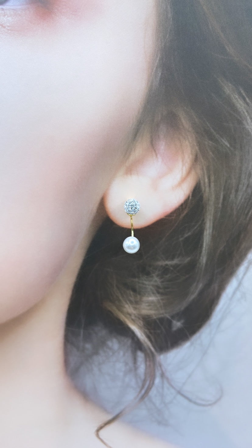 ラインストーンボール6mmパールバックキャッチゴールドピアス A95