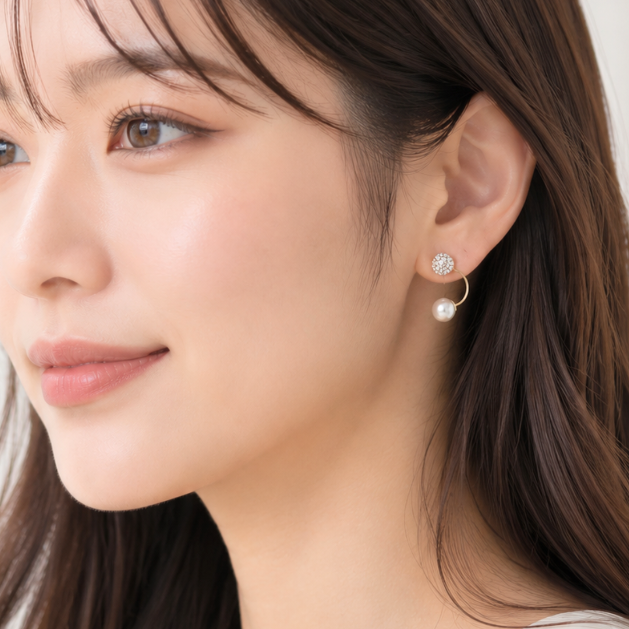 ラインストーンボール8mmパールバックキャッチゴールドピアス