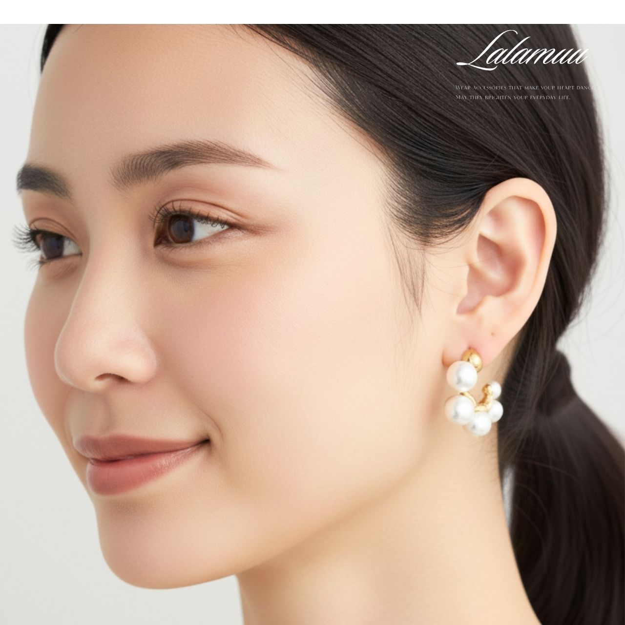 5連パールフープピアス