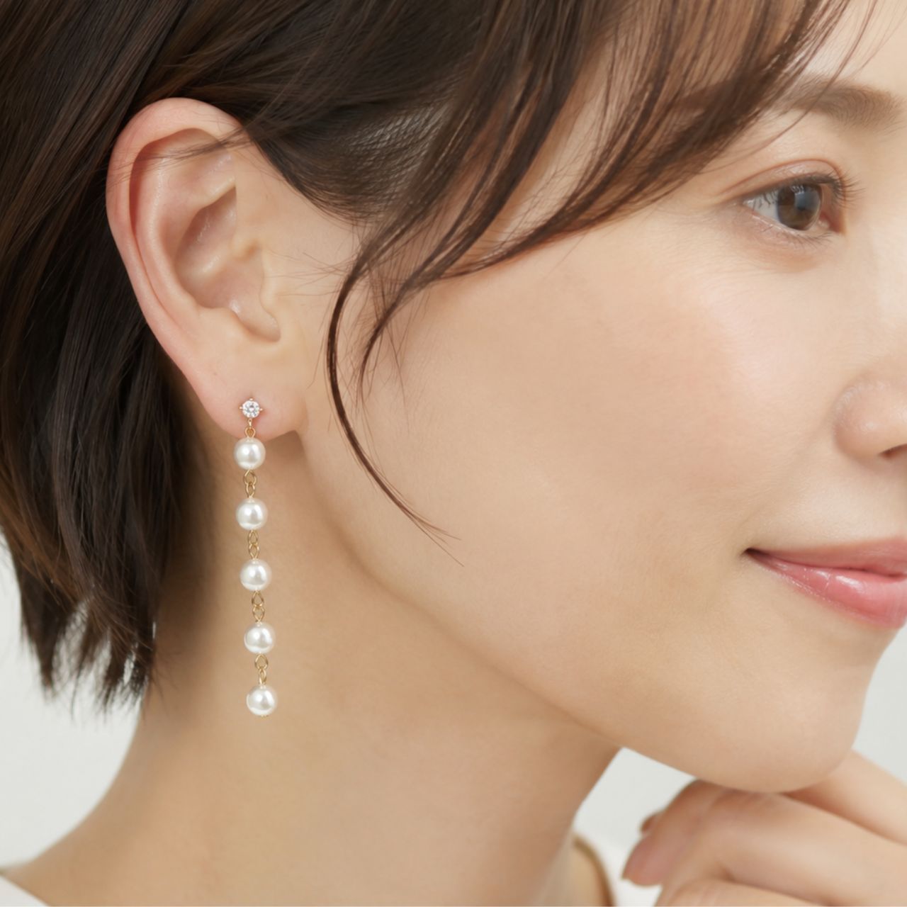 5連6mmパールピアス