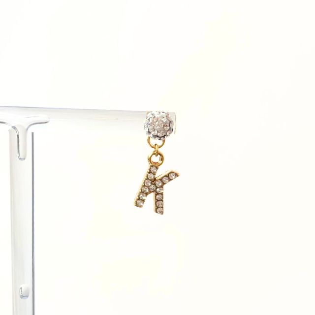 イニシャルピアス　ゴールド　A15