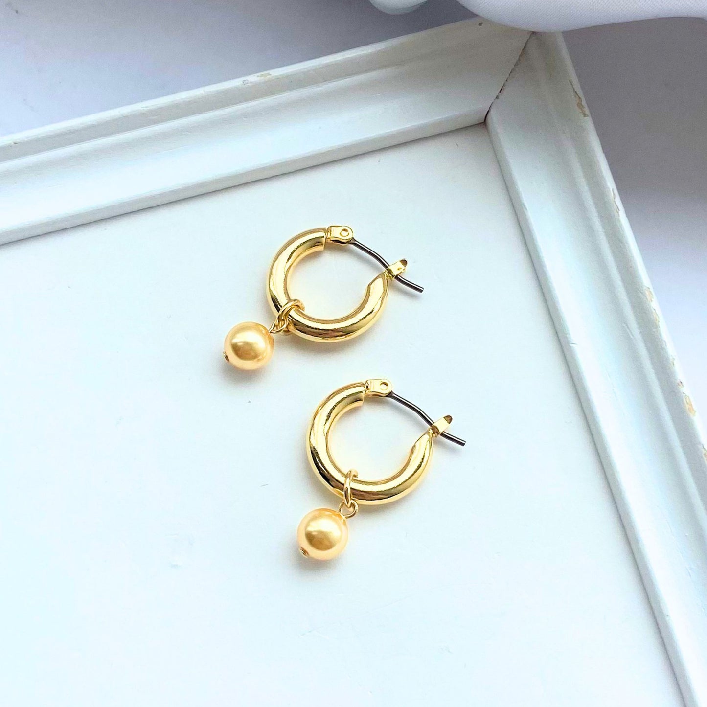 ワンタッチフープ×ゴールドパール(6mm)ピアス　