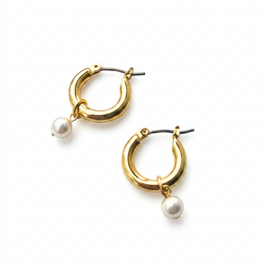 ワンタッチフープ×ホワイトパール(4mm)ピアス